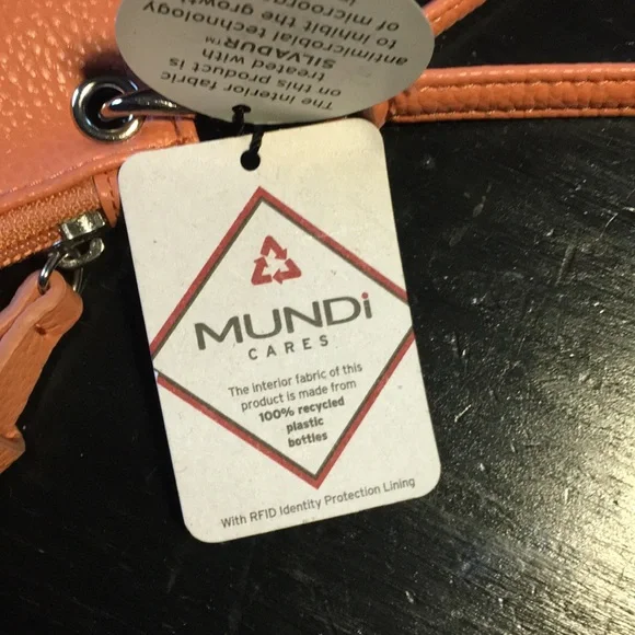 Wristlet - Picture 6 of 8